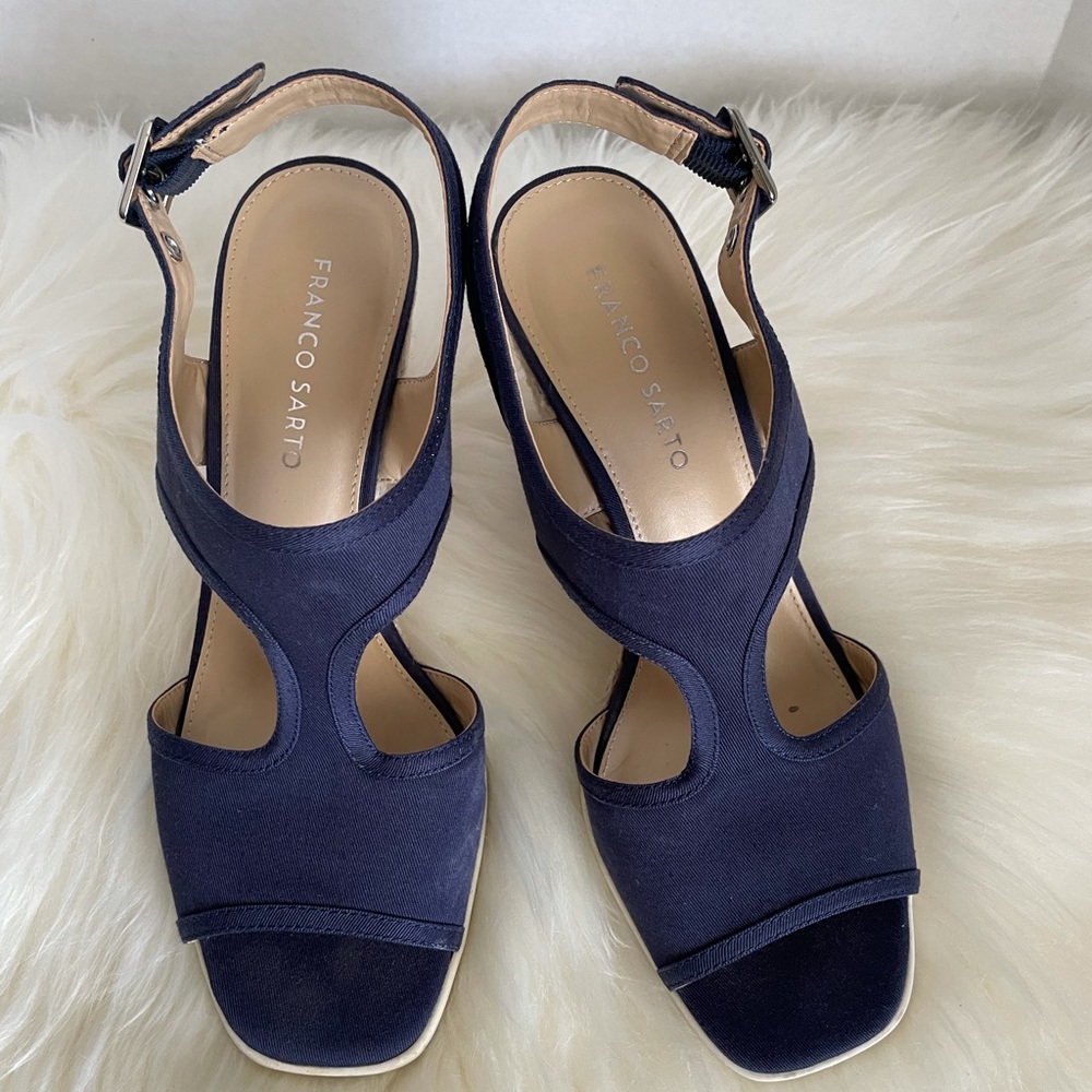 Women’s wedge heel sandal